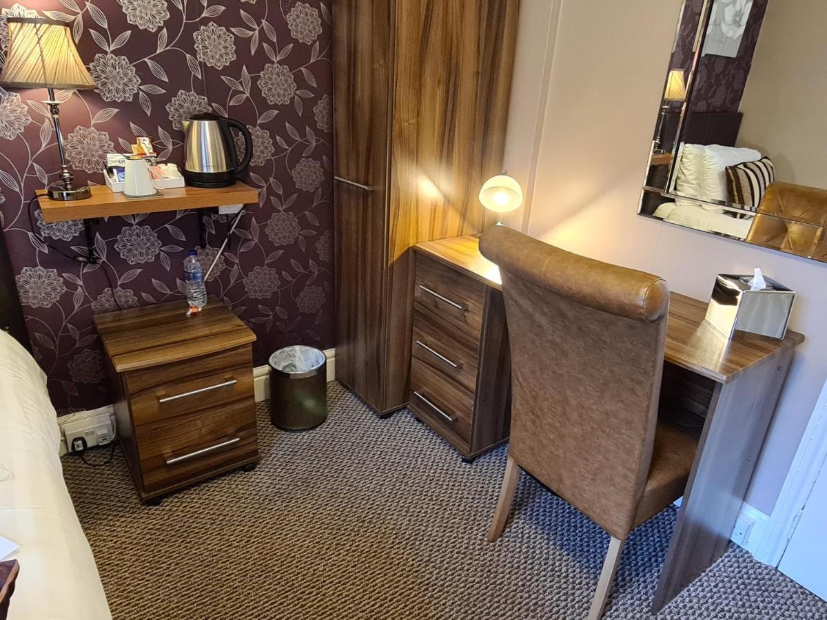 Hotel The Penkelie Southport Zewnętrze zdjęcie